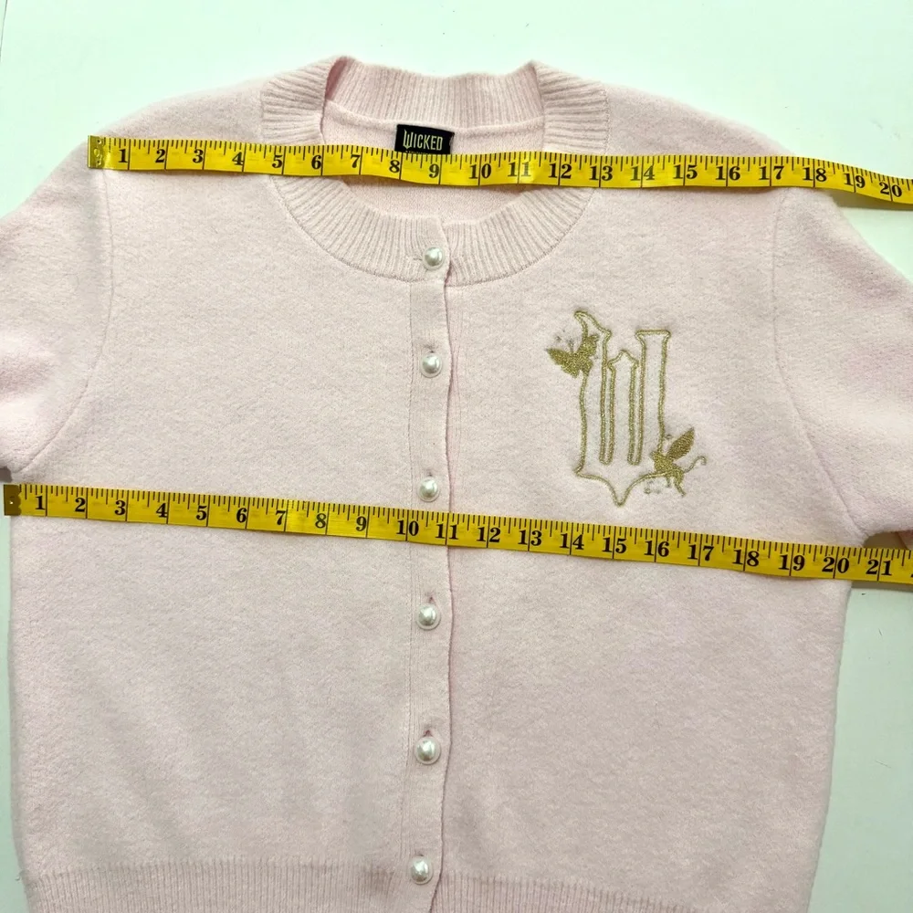 WICKED Paul Tazewell Soft Pink Glinda Button Front Cardigan Sweater Size X-Large - Picture 13 of 14